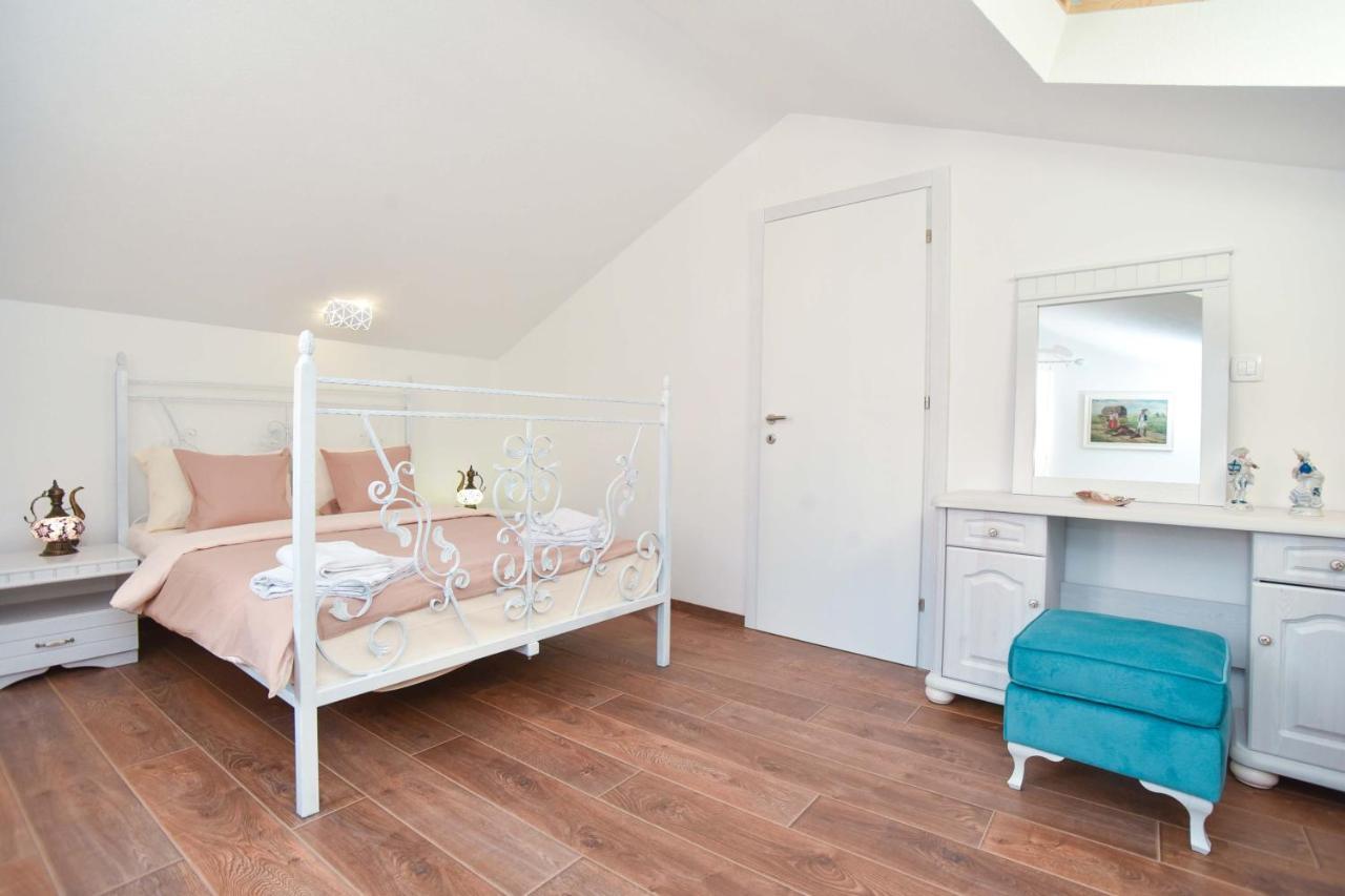בודווה Apartman Senka מראה חיצוני תמונה